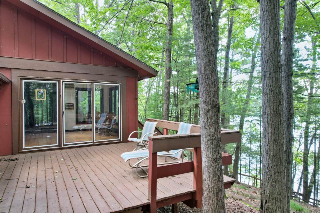 9739 Lee Lake Rd - Photo 1