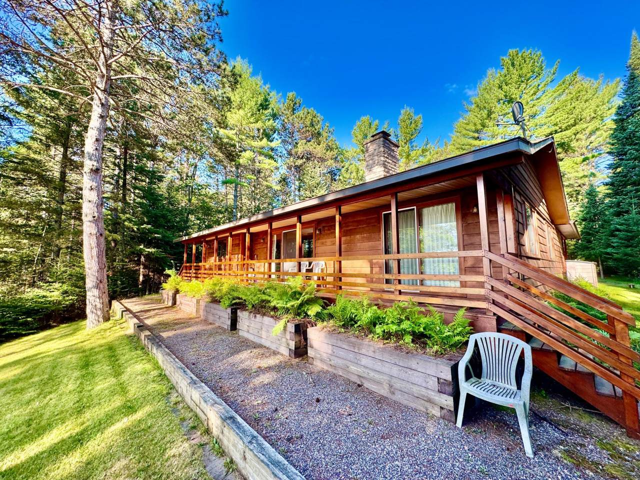 660 Bloom Rd - Photo 1