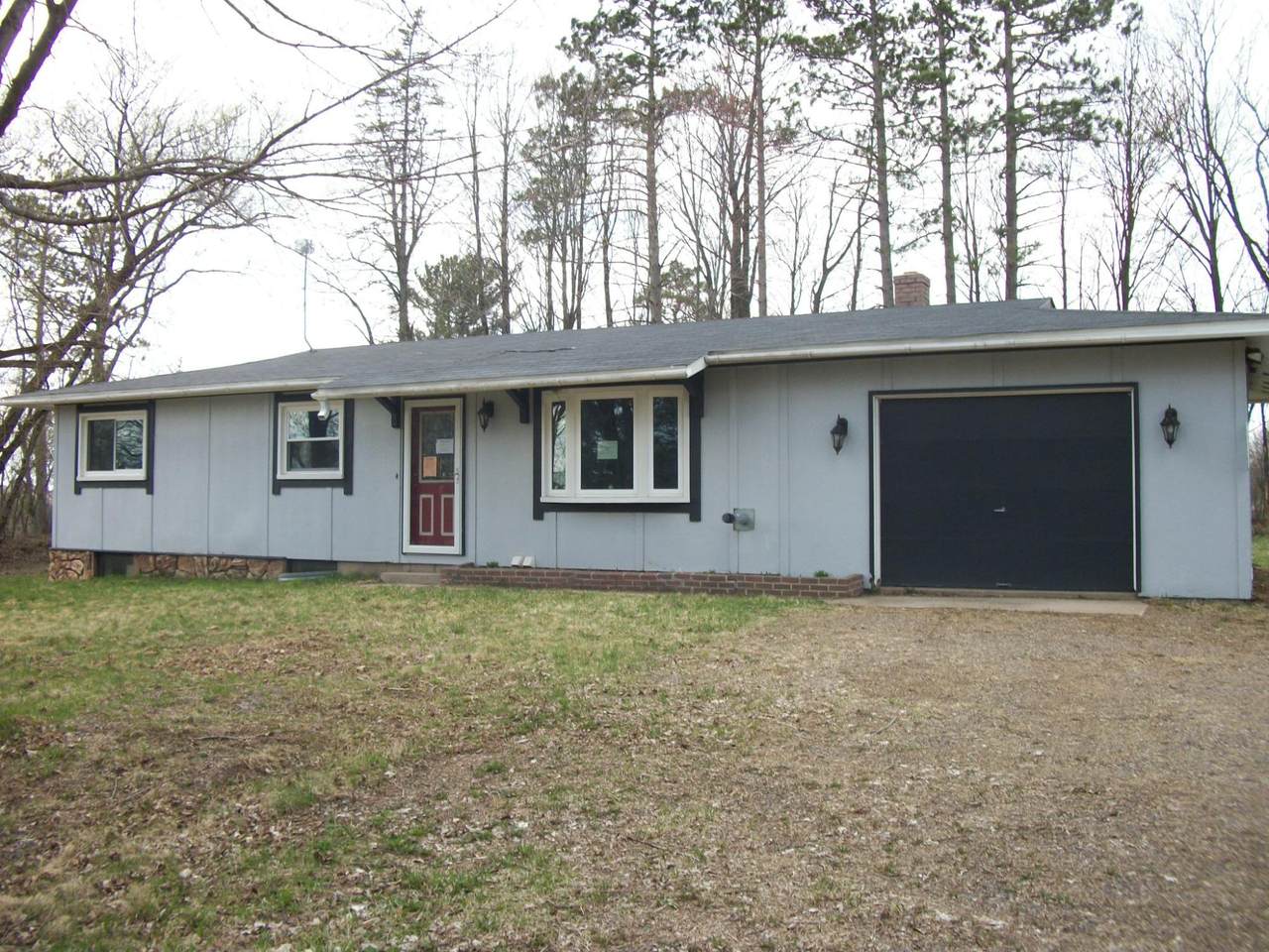 W2489 Altenburger Dr - Photo 1