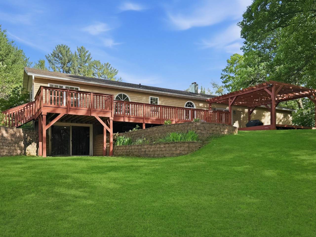 4147 Cth W - Photo 1