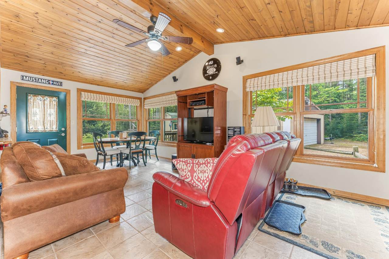 5634 Katie Ln - Photo 1