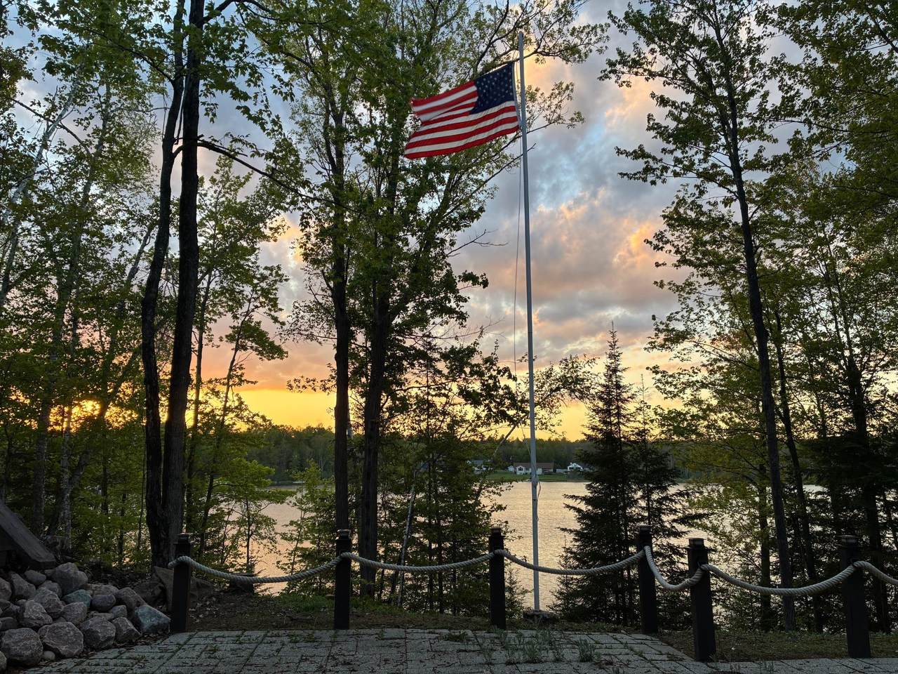 https://bt-photos.global.ssl.fastly.net/northwoods/1280_boomver_5_215269-2.jpg
