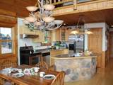 929 Railroad St N - Photo 10