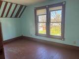 117 Maple St E - Photo 35