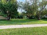 647 Main St - Photo 21