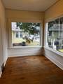 320 Kemp St W - Photo 2