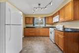 916 Margaret St - Photo 2