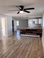 1005 Brown St W - Photo 6