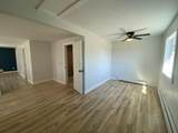 1005 Brown St W - Photo 9