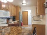 216 Phillips Ave W - Photo 4