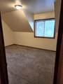 571/575 Lake Ave - Photo 11
