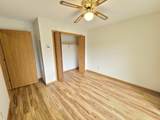 375 Argyle Ave S - Photo 16