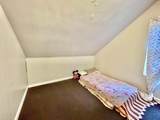 225 Alban St - Photo 15