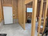 2375 Maple Hts - Photo 73