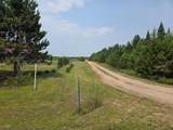 9864 Buckhorn Rd - Photo 2
