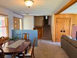 945 King Rd E - Photo 10