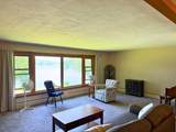 945 King Rd E - Photo 9