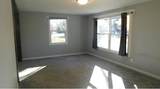1134 King Rd E - Photo 8