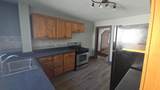 715 Stevens St N - Photo 4