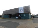 1325 Main St W - Photo 2