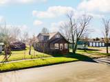 123 Maple St W - Photo 2