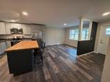 1441 Kings Rd E - Photo 16