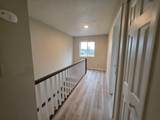 1441 Kings Rd E - Photo 31