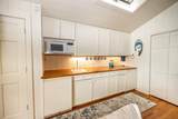 2305 Circle Dr - Photo 9