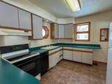 908 Erie Ave - Photo 5