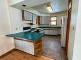 908 Erie Ave - Photo 6