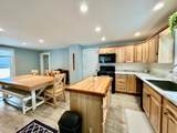 617 Lake Ave S - Photo 2