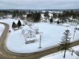 634 Bissell St - Photo 3