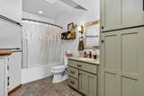 9799 Lee Lake Rd - Photo 16