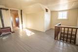366 Argyle Ave S - Photo 10