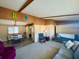 325 Maple St - Photo 11