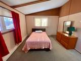 325 Maple St - Photo 12