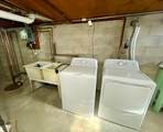 325 Maple St - Photo 20