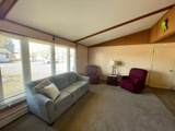 325 Maple St - Photo 9