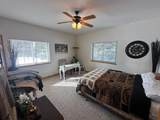 311 Christopher St - Photo 11