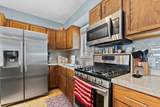 935 Stevens St N - Photo 4