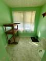 812 Pine St - Photo 15