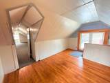 715 Stevens St N - Photo 16
