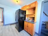 715 Stevens St N - Photo 6
