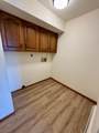 725 Badger Ave - Photo 3