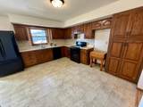 725 Badger Ave - Photo 4