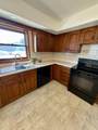 725 Badger Ave - Photo 5