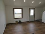 700 Mill St - Photo 2