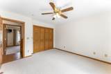 8601 Oak Park Cr - Photo 14