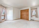 8425 Brunswick Rd - Photo 16