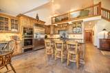 10027 Ridgewood Dr - Photo 6